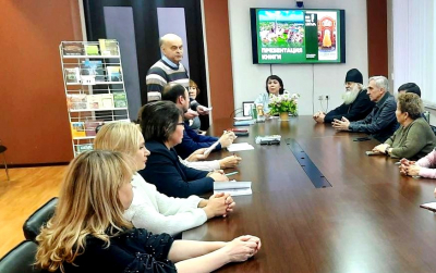 Наместник мужского монастыря на круглом столе «Алатырское Присурье в призме церковной истории»   