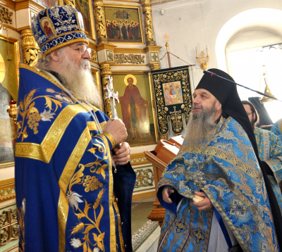 Праздник Иверской иконы Божией Матери.