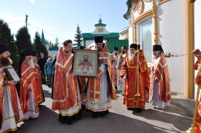 В день памяти Священномученика Илии(Измайлова) всенощное бдение и божественная литургия в Свято-Троицком мужском монастыре г. Чебоксары.