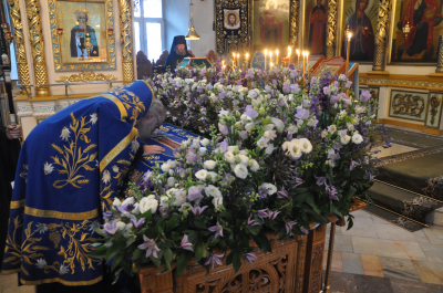 Утреня с чином Погребения Пресвятой Богородицы в Свято-Троицком мужском монастыре г. Чебоксары