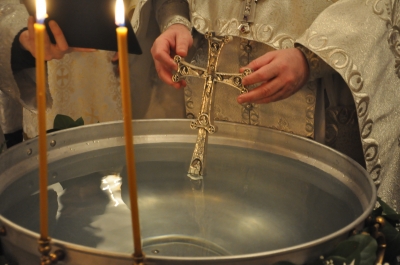 В праздник Крещения Господня Божественная литургия с чином Великого освящения воды в Свято-Троицком мужском монастыре г. Чебоксары.