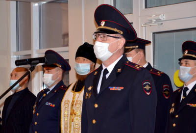 Торжественная церемония принятия клятвы слушателями Детской полицейской академии. 