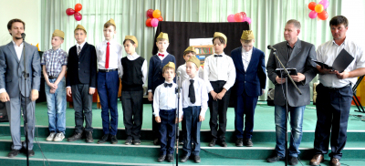 Пасхальное праздничное представление в Воскресной школе при Свято-Троицком мужском монастыре г. Чебоксары.