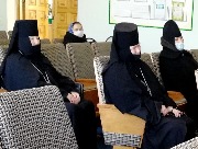 Матушки игумении на секции  по монашеству.