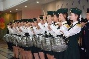 Юные барабанщицы