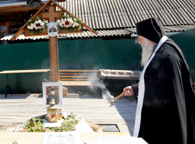 Вторник Седмицы 2-ой по Пасхе. Радоница. Поминовение усопших.