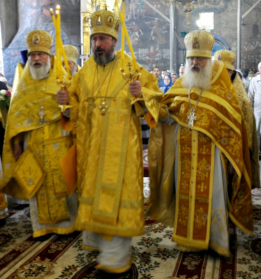 Богослужение в Неделю 13-ю по Пятидесятнице в кафедральном соборе Введения во храм Пресвятой Богородицы г. Чебоксары.