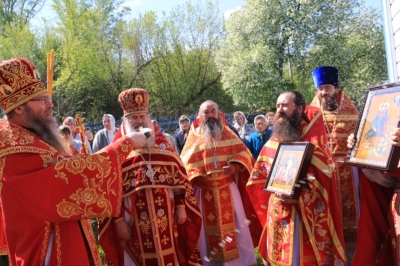 Божественная Литургия в храме Рождества Христова с. Никулино.