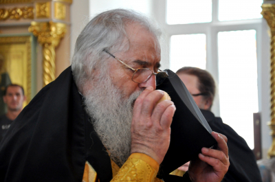 Неделя 7-я по Пятидесятнице, Божественная литургия на подворье Чебоксарского Свято-Троицкого мужского монастыря в селе Б. Сундырь, Моргаушского района Чувашии.