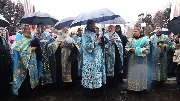Молебен у храма Рождества Христова