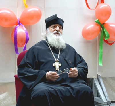 Наместник мужского монастыря принял участие в обсуждении с родителями и преподавателями Чебоксарского художественного училища вопросов воспитания детей, образования и семейных ценностей на родительском форуме.