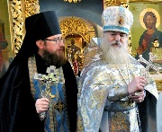 Отец наместник с сослужащим братом