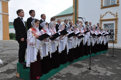 "Град и монастырь сплетение судеб"  - концерт певческой капеллы "Классика" с колокольным перезвоном в Свято-Троицком мужском монастыре г. Чебоксары.