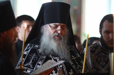 Великое повечерие с чтением канона прп. Андрея Критского в храме во имя Святой Живоначальной Троицы села Б. Сундырь Моргаушского района, на подворье Свято-Троицкого монастыря г. Чебоксары.