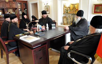 Начало инспекционной поездки по монастырям Чебоксарско - Чувашской епархии Комиссия Синодального отдела по монастырям и монашеству (СОММ).