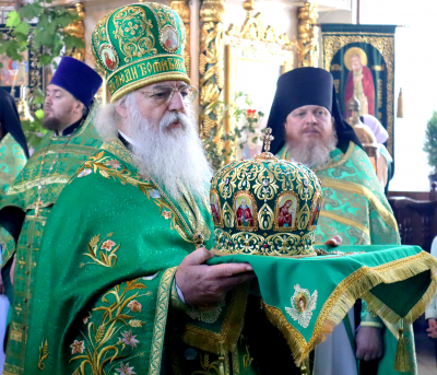 День Святого Духа. В Свято-Троицком мужском монастыре г. Чебоксары