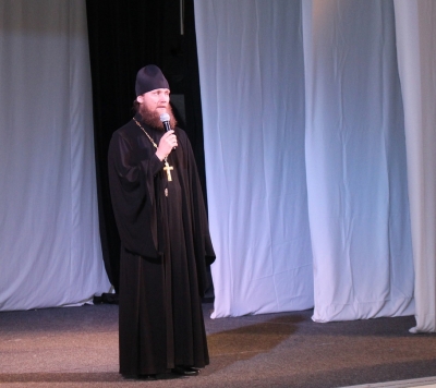 Насельник Свято-Троицкого мужского монастыря г.Чебоксары игумен Тихон (Першев) принял участие в Форуме «Кто качает колыбель?».