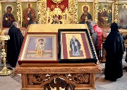 Проповедь перед причастием о преподобном Макарие Великом, Египетском прочитал игумен Алипий.