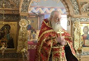 Божественная литургия в Домовом храме обители.