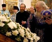 Всенощное бдение на кануне праздника Сретения Господня.