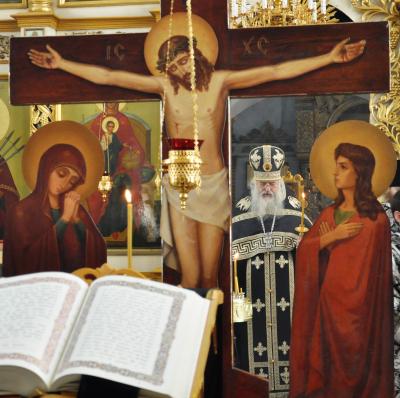 Царские часы в Великую Пятницу – ради святых и спасительных страстей Господа нашего Иисуса Христа.