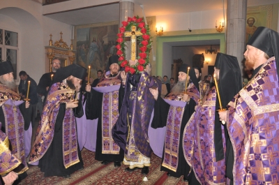 Праздник Воздвижение Честного и Животворящего Креста Господня в Свято-Троицком мужском монастыре г. Чебоксары. 