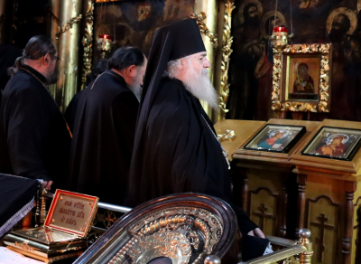 Неделя сыропустная (Прощеное воскресенье), воспоминание Адамова изгнания.