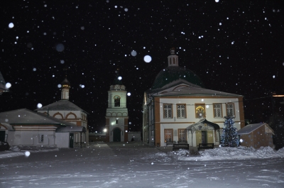 РОЖДЕСТВО ХРИСТОВО. Праздничное богослужение в Свято-ТроИцком мужском монастыре г. Чебоксары.